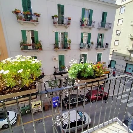 Sonnino Suite Jacuzzi Apartment Bari Exteriör bild